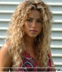Shakira - Aici putem vorbi despre DIVA muzicii pop,Shakira - vedete